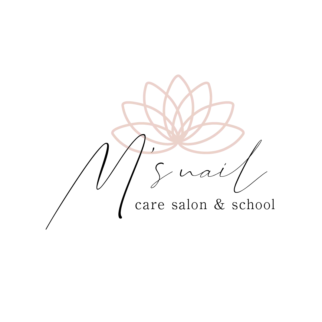 エムズネイル　ケアサロンアンドスクール　ロゴ